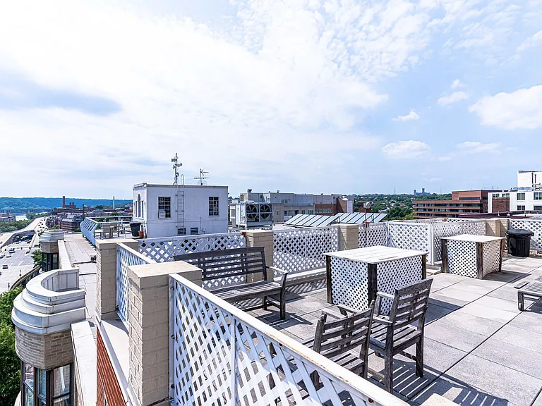 2501 K St NW #1B — Photo 26
