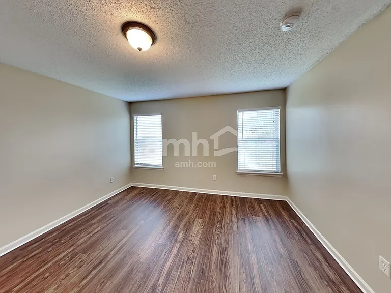 2996 Centerwood Dr — Photo 9