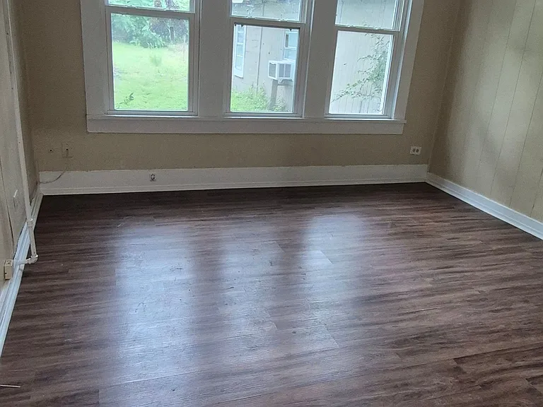 616 Highland Ave — Photo 9