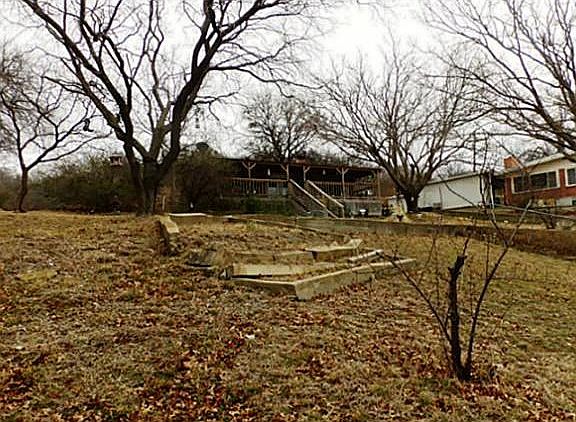 5th image of 309 County Road 592