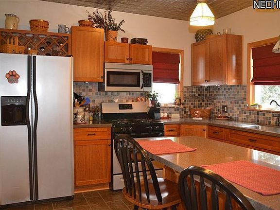 2nd image of 183 Dean Ave