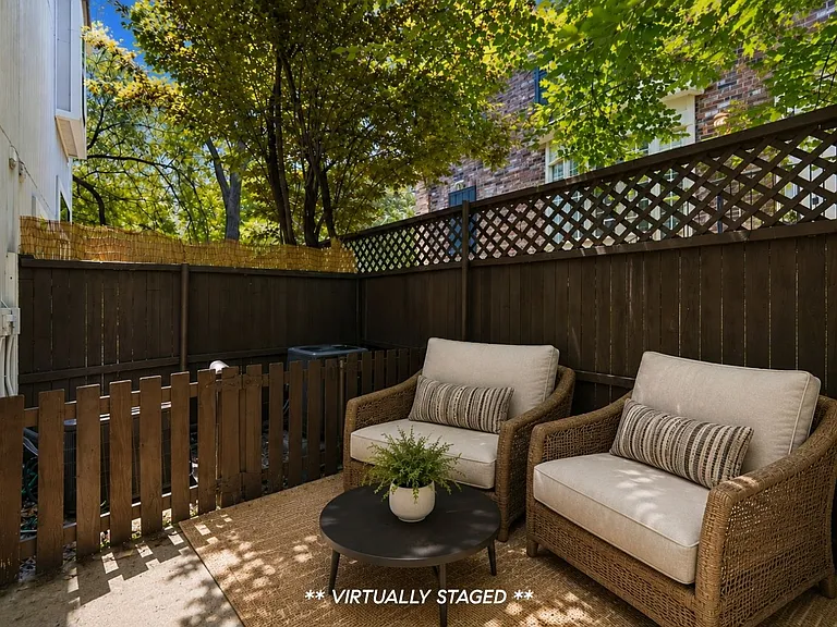 2815 Welborn St #101 — Photo 22