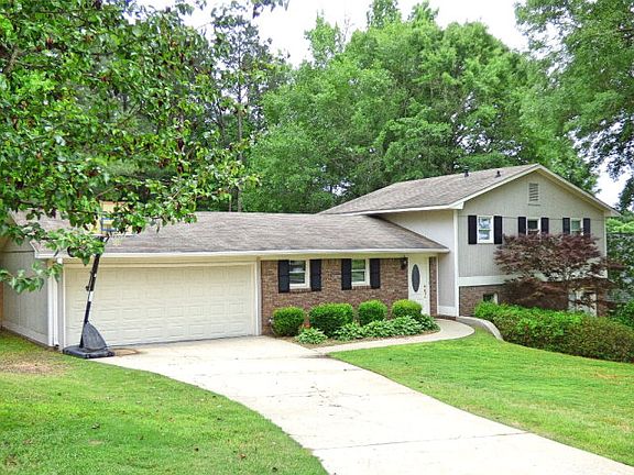 2nd image of 3612 Kelly Ct