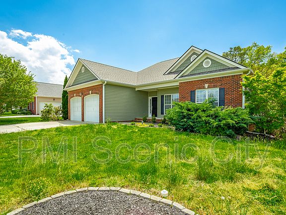 4th image of 8149 Kaitlin Ln