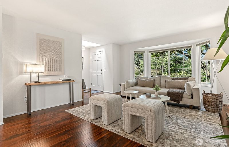 5th image of 14855 SE 10th Place