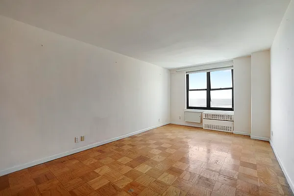 Sold by Compass | media 26