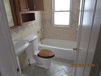 2nd image of 1807 College Ave