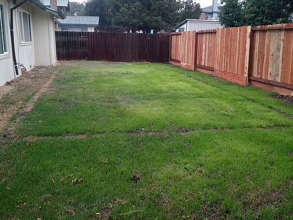 3rd image of 1936 Santa Fe Dr