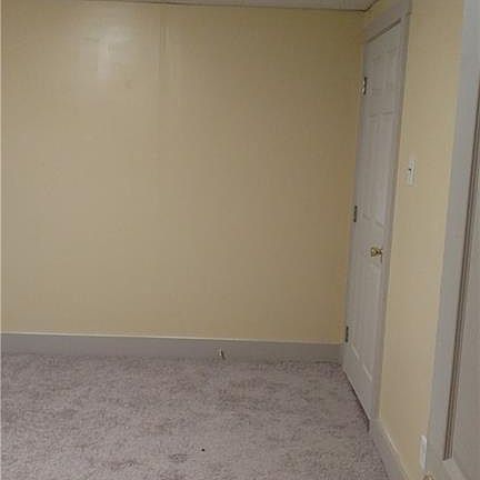 5th image of 2132 Wayne Ave