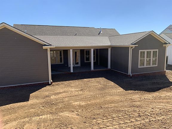 3rd image of 2388 Fairchild Cir #196-lot 196