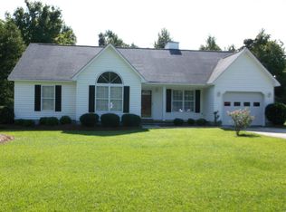 1515 Elijah Loftin Rd, Kinston, NC 28504