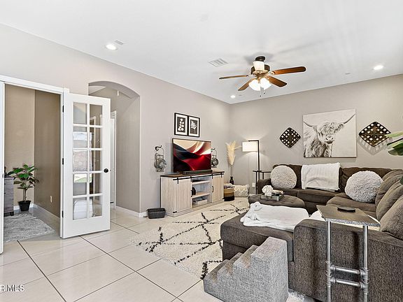 5th image of 14932 Hunters Grove Ave