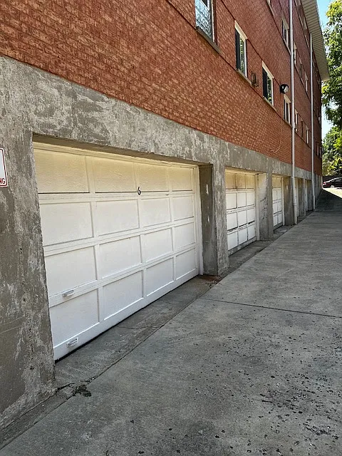 TVC - Russell Building — Photo 2