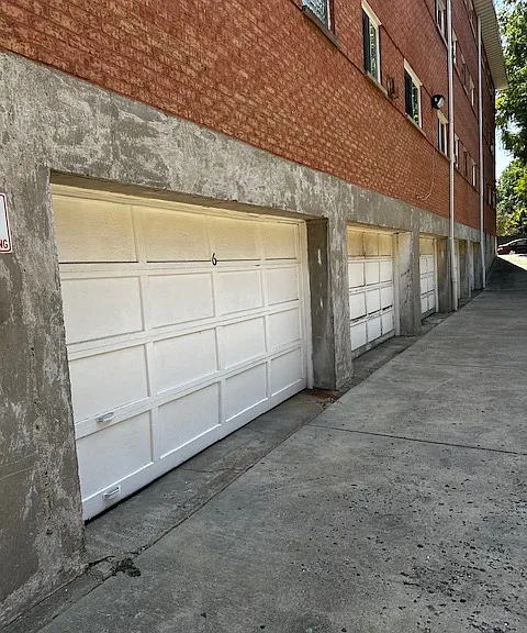 TVC - Russell Building — Photo 2