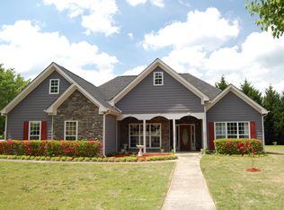 309 Beech Hollow Trl, Loganville, GA 30052