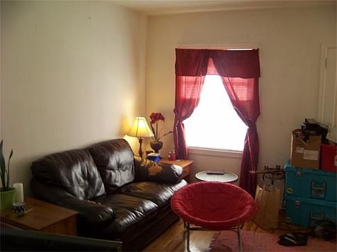 3rd image of 317 N 13th St