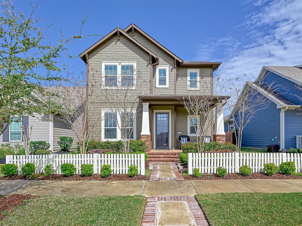 1st image of 18434 Blue Hollow Heights Dr