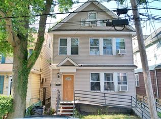 37 Seneca St, Staten Island, NY 10310