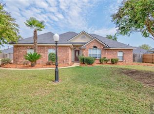5069 Longstreet Pl, Bossier City, LA 71112