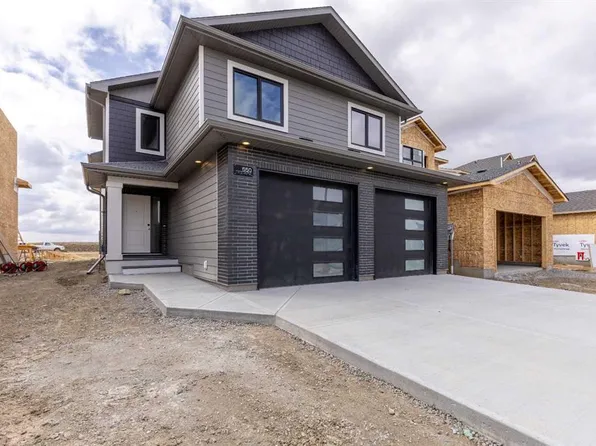 550 N Malahat Grn W, Lethbridge, AB T1J 5W4