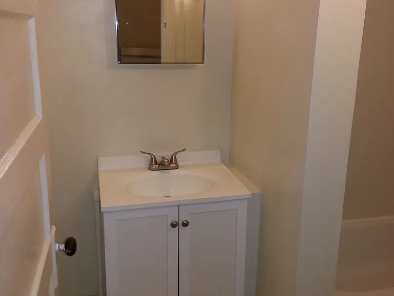 220 Washington St #5 — Photo 7