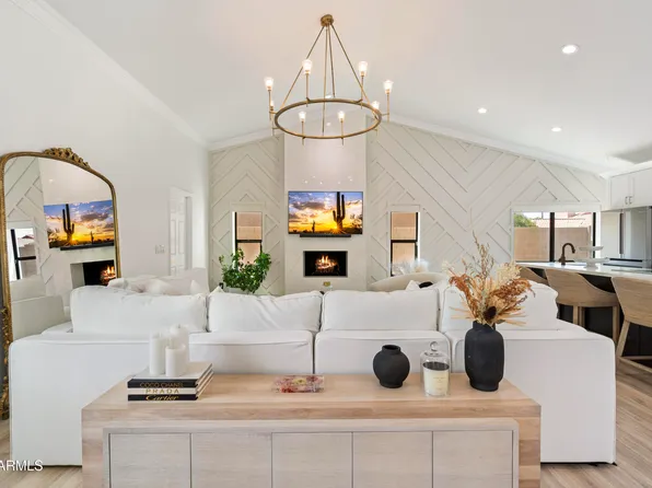 10560 E PALOMINO Road, Scottsdale, AZ 85258