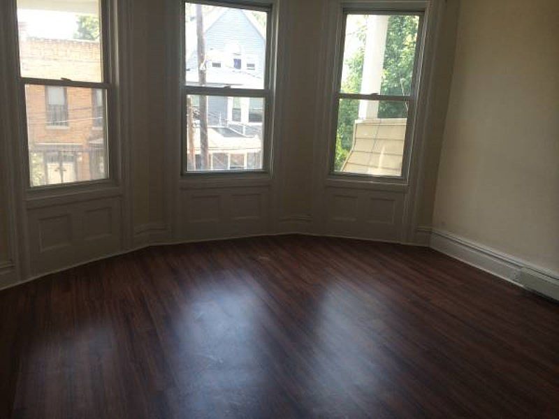 2nd image of 26 N 6th St #2