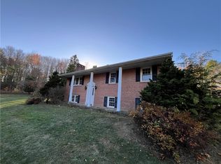 825 San Spur Rd, Du Bois, PA 15801
