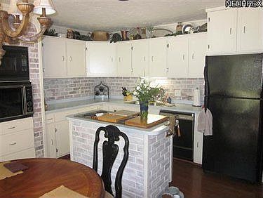 2nd image of 1661 Orchard Dr