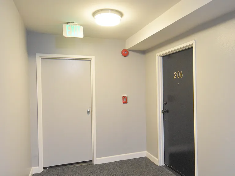 5143 Bakman Ave #206 — Photo 6
