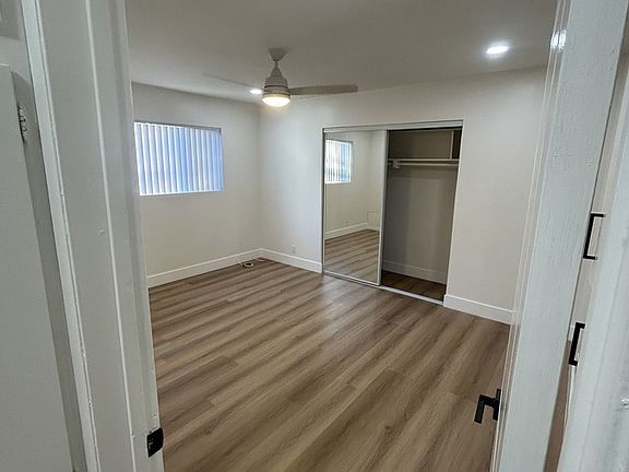 4th image of 8206 Romaine St #1