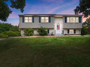 30 Christiana Dr, Rocky Hill, CT 06067