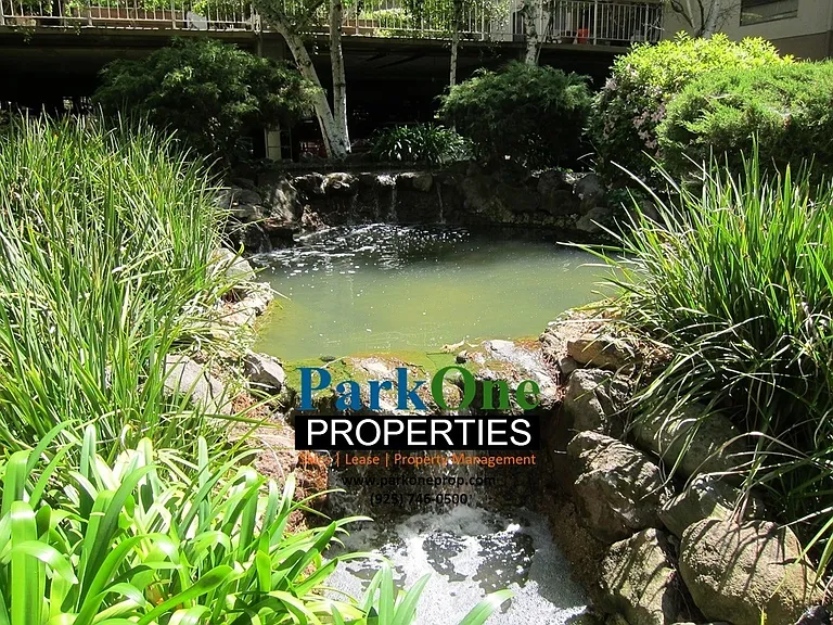 340 N Civic Dr #202 — Photo 14