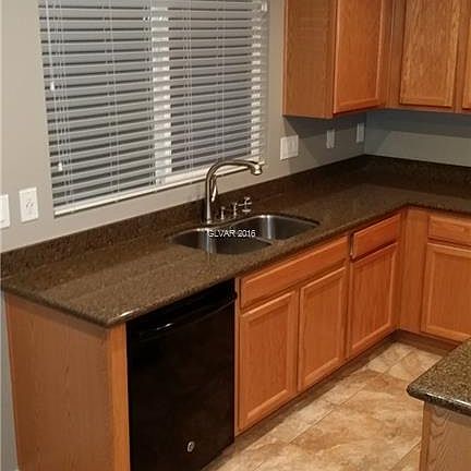 3rd image of 10631 Tray Mountain Ave