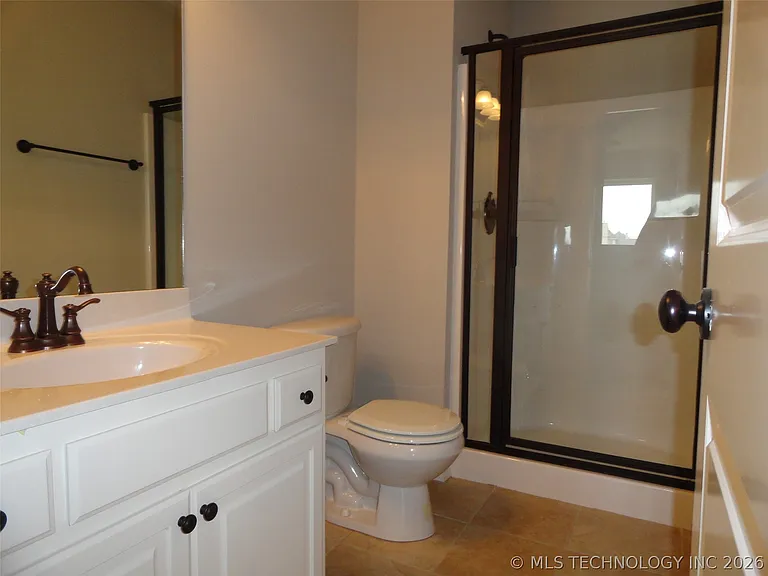 11017 S Lawrence St — Photo 18