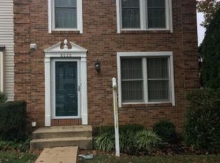 8020 Tyson Oaks Cir, Vienna, VA 22182