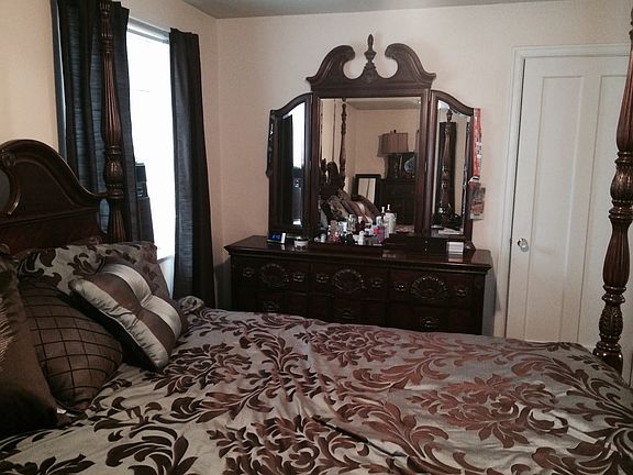 Bedroom with furniture