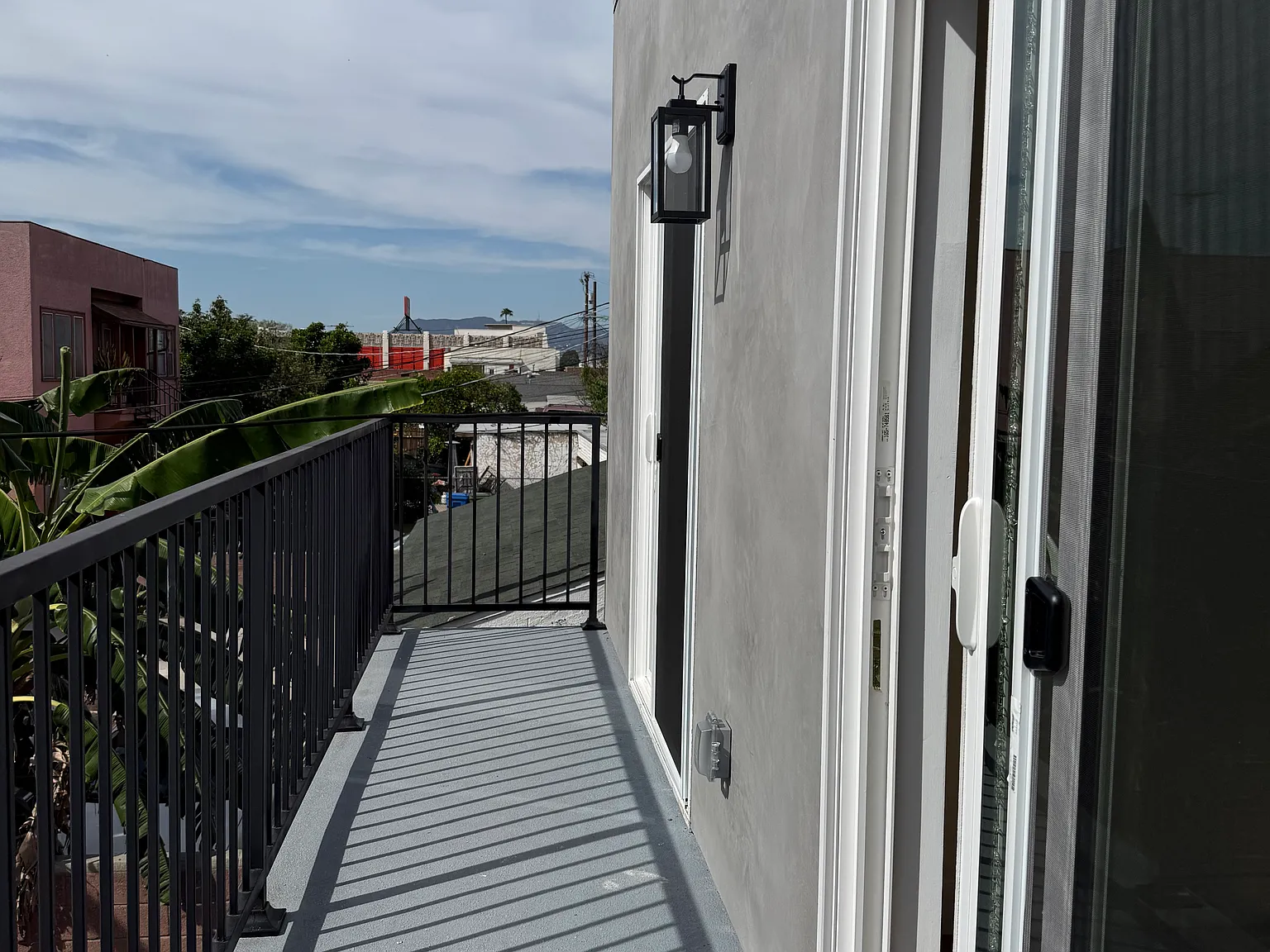 2 bed, 1.5 bath, 850 sqft, $2,785 — Photo 2