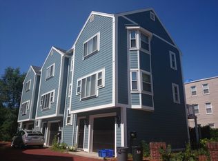 327 W 4th St, South Boston, MA 02127