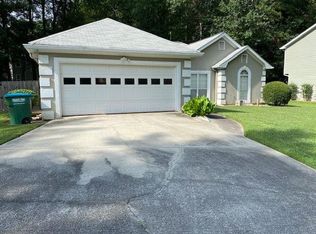 3085 Dove Chase Ct, Snellville, GA 30039