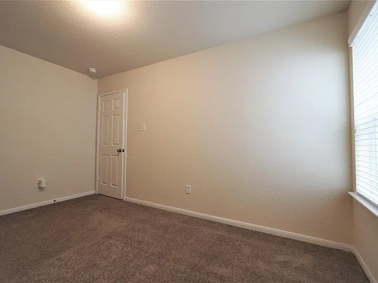 3314 Madison Elm St — Photo 19