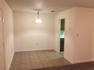 435 Haltiwanger Rd APT 02, Greenwood, SC 29649