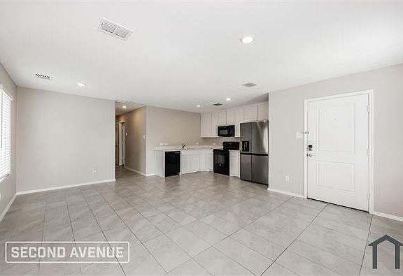 5th image of 8729 Cottage Creek Dr