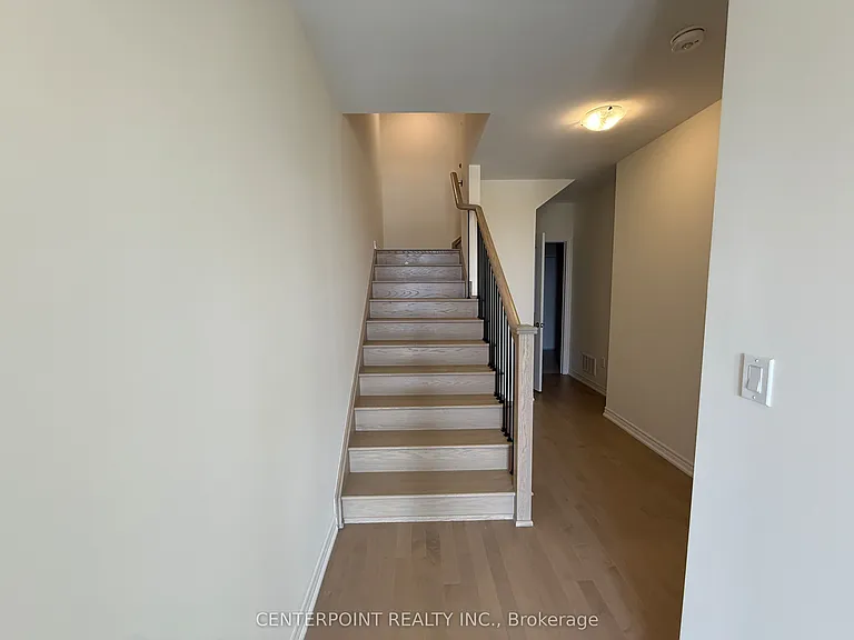 42 Selina Rose St S #107-4 — Photo 4
