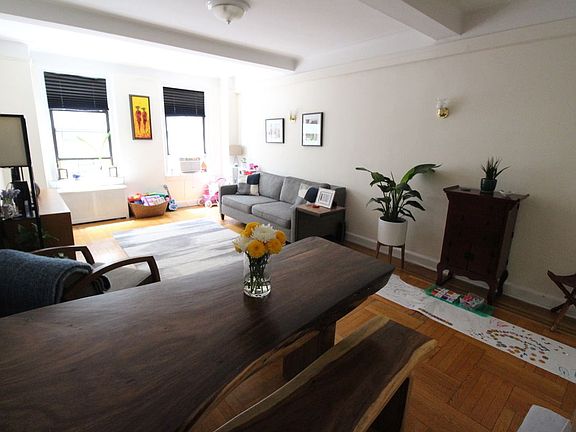 2nd image of 201 W 77th St APT 16C