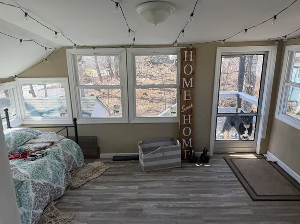 22 Oak St, Wolcott, CT 06716