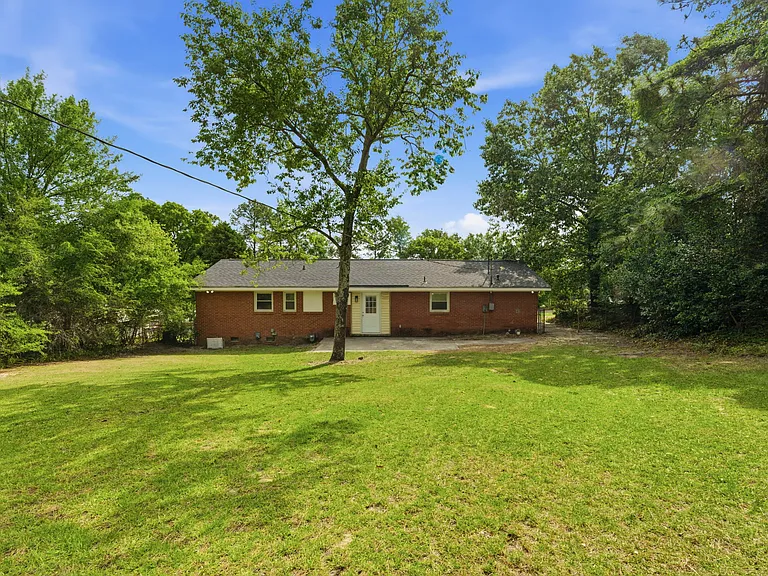1012 Starmount Dr — Photo 33