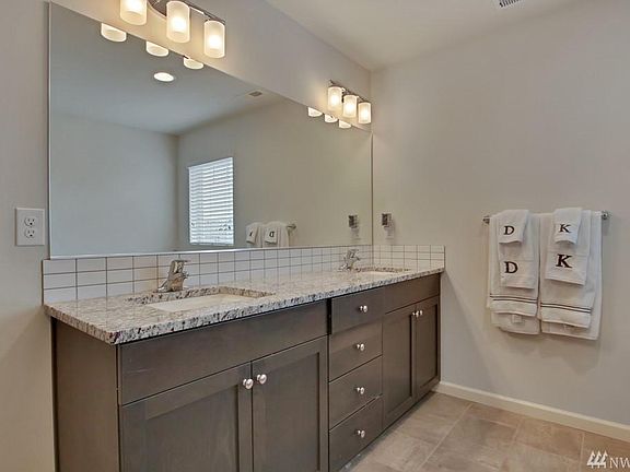 4th image of 19003 106th Avenue Ct E