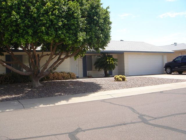 1st image of 4115 E Mandan St