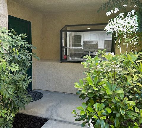 4th image of 6767 Sargent Ln